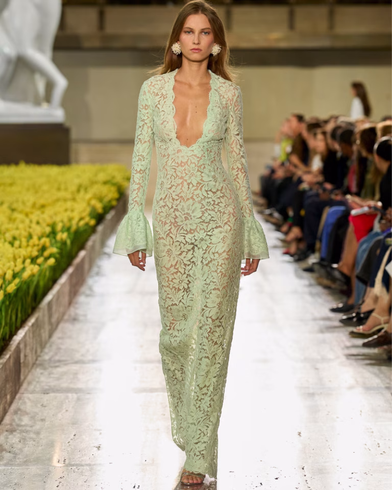 14092026-Carolina-Herrera-4-5-Look-34